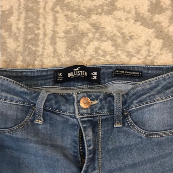 Hollister Skinny Jeans *jeggings* sz 26 EUC - Picture 2 of 3